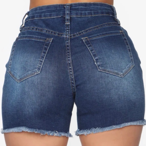 Distressed denim shorts - Picture 3 of 3